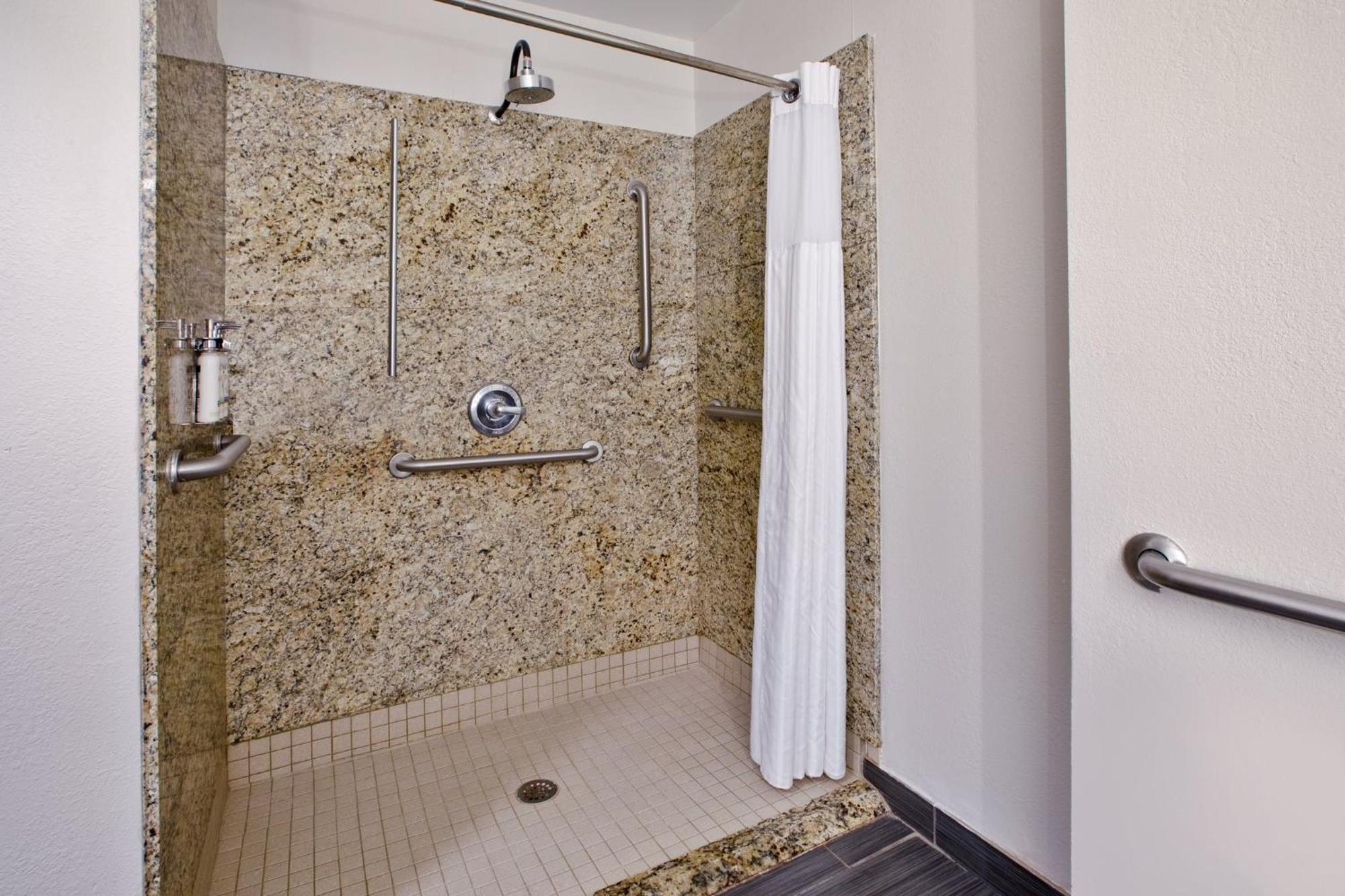 Holiday Inn Express Hotel & Suites - Sumter By Ihg Extérieur photo