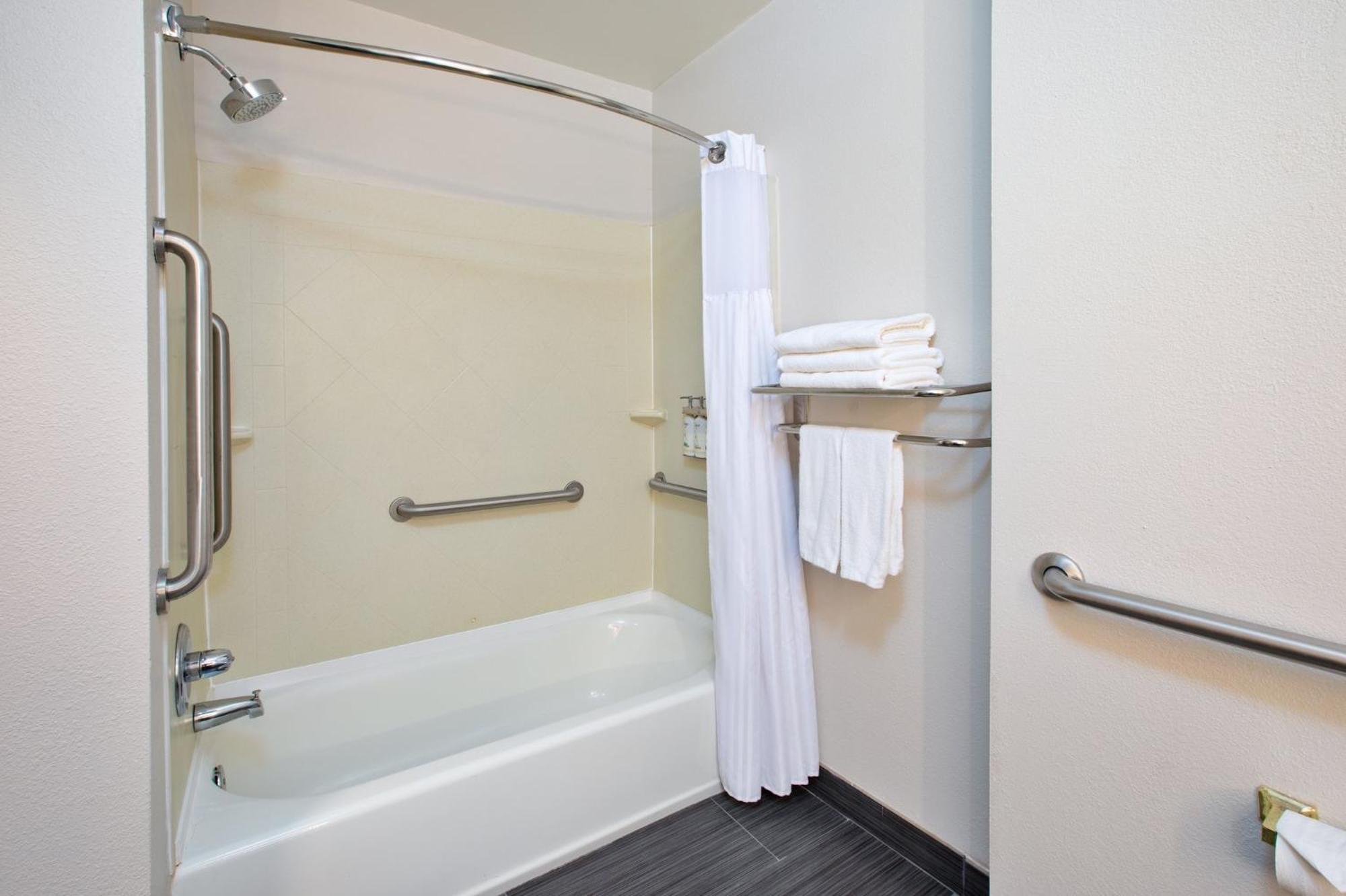Holiday Inn Express Hotel & Suites - Sumter By Ihg Extérieur photo